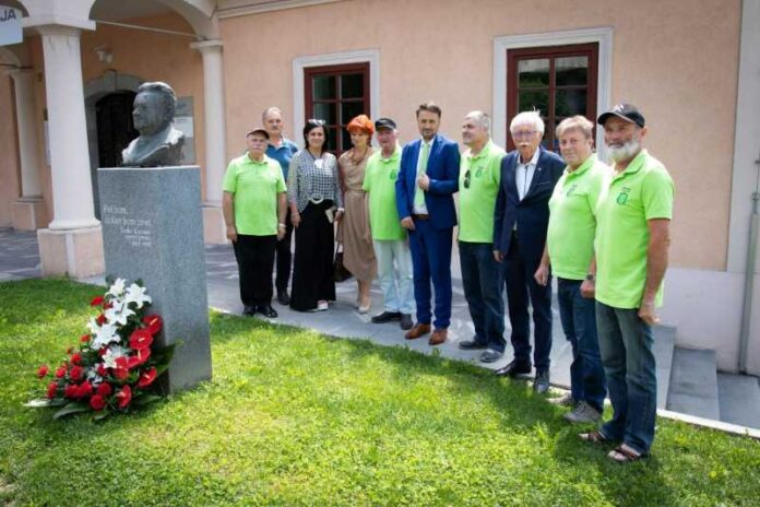 V spomin Ladku Korošču