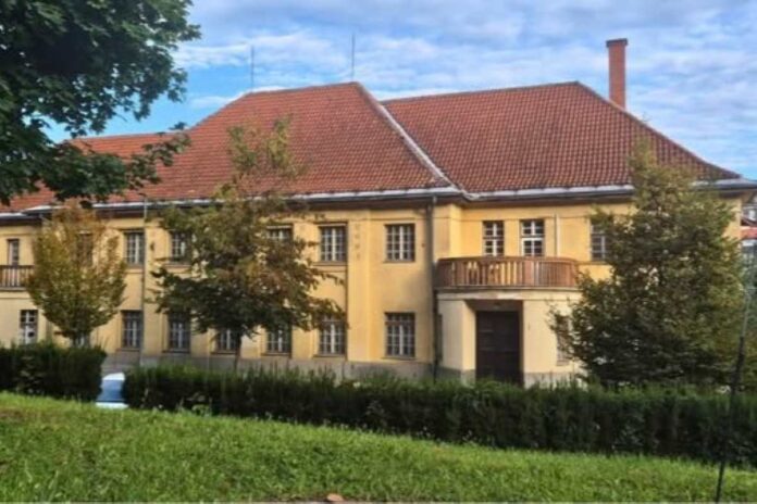 Občina bo kupila Partizan