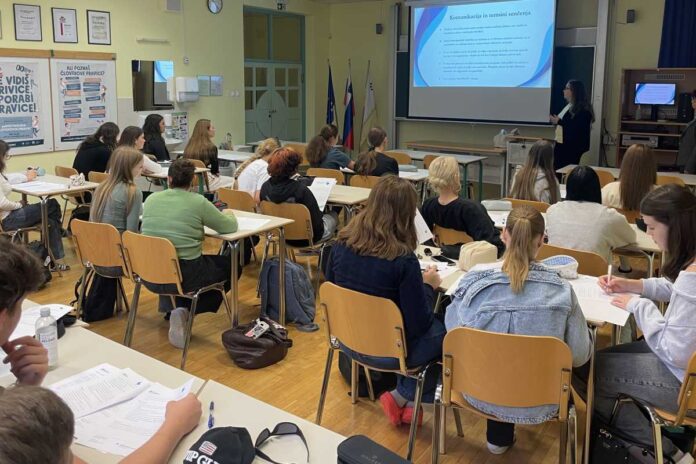 Senčenje na delovnem mestu