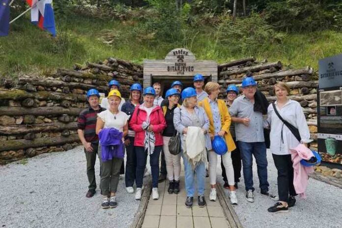 Povezanost turizma in medijev