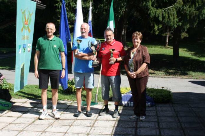 Zmagala Dolenc in Geršak