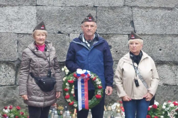Kajuhovci v Auschwitzu