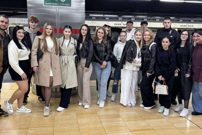 Ko se učenje prepleta s potovanjem