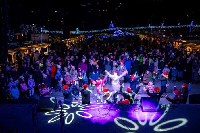 Božično mesto 2025