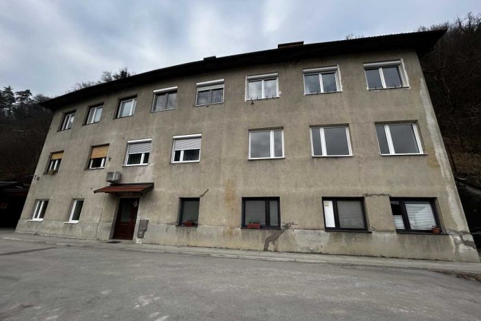 Za najem na voljo štiri stanovanja