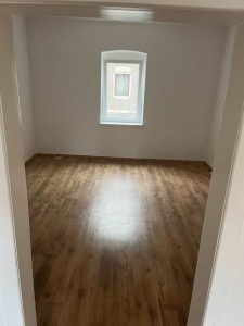 Za najem na voljo štiri stanovanja