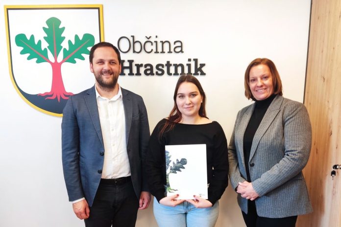 Občina Hrastnik podelila dve štipendiji