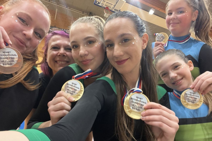 Trboveljske mažorete uspešne v Kočevju