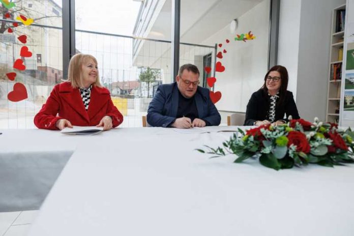 Gradili bodo oddelek za dementne