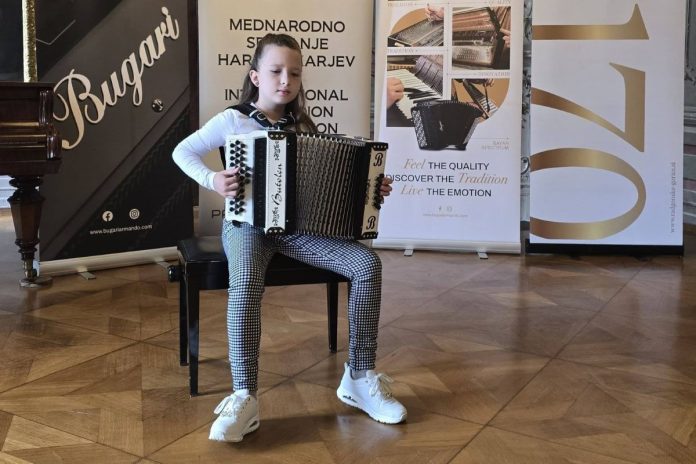 Miša Šalamon zlata na PannoniAccordion