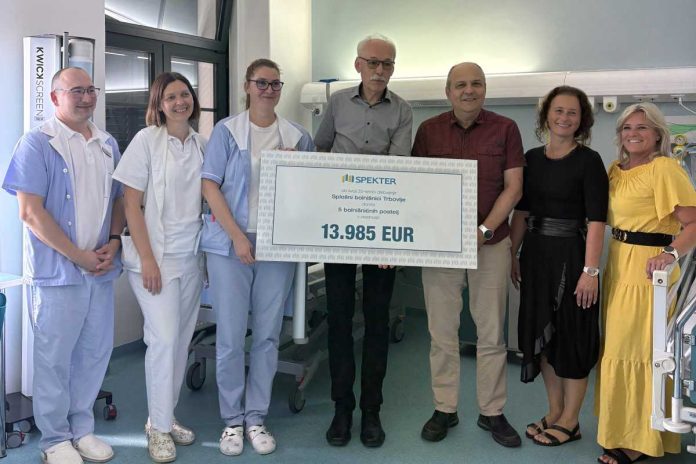 Spekter z donacijo podprl trboveljsko bolnišnico