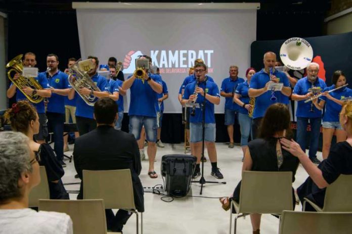 Odprli festival Kamerat