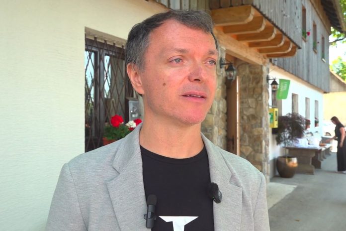 Tadej Špitalar o gradnji stanovanj