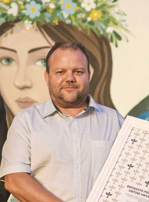 Bronasto priznanje Jerneju Bidermanu