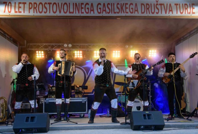 Kmečke igre v Turju