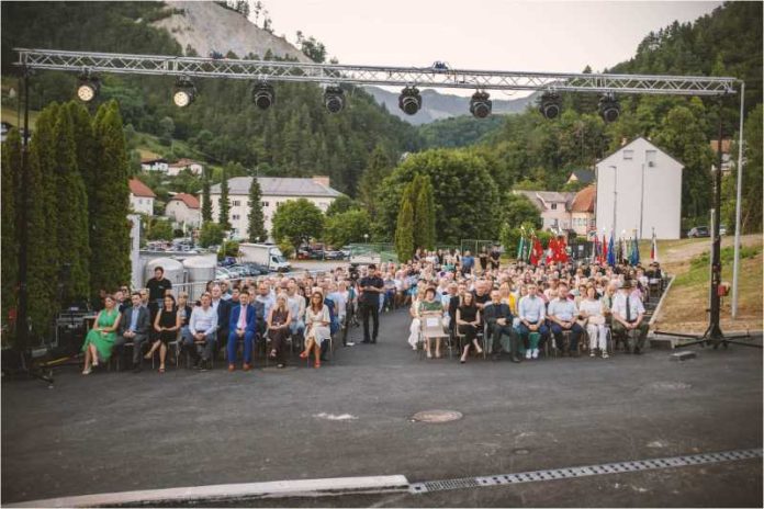 Slovesno v Hrastniku